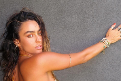 i sommer ray kathilonei me to kayto chryso mpiki.fw