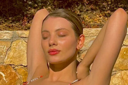 i anna maria iliadoy me magio poy kovoyn tin anasa