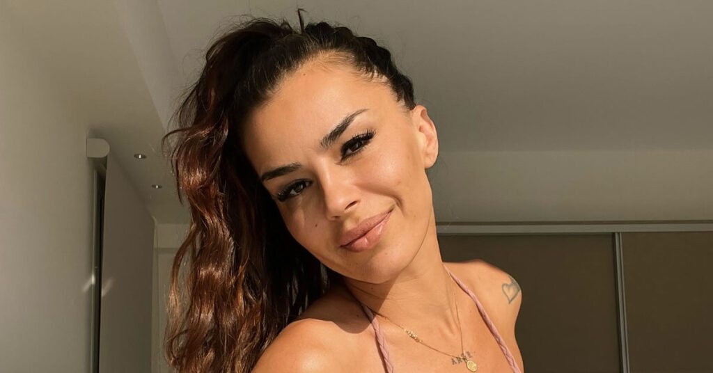 Η Χριστίνα Κολέτσα σε μια άκρως αισθησιακή φωτογραφία! 1 i christina koletsa se mia akros aisthisiaki fot