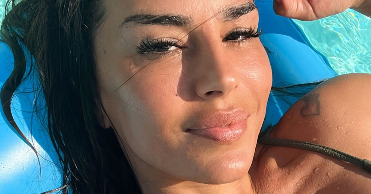 i christina koletsa se nea soyper aisthisiaki em