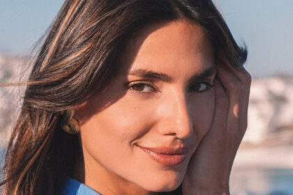 i iliana papageorgioy me to pio stilato kalokairi