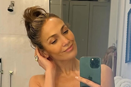 jennifer lopez pozarei sto instagram kai mas kov