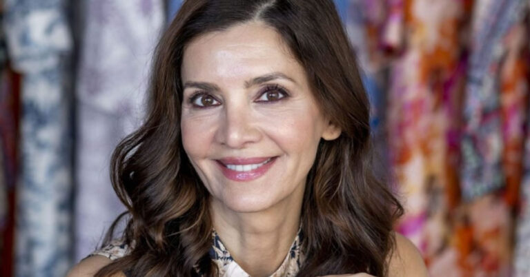 Κατερίνα Λέχου: Ποζάρει με μαγιό και μας κόβει την ανάσα 1 katerina lechoy pozarei me magio kai mas kovei 1