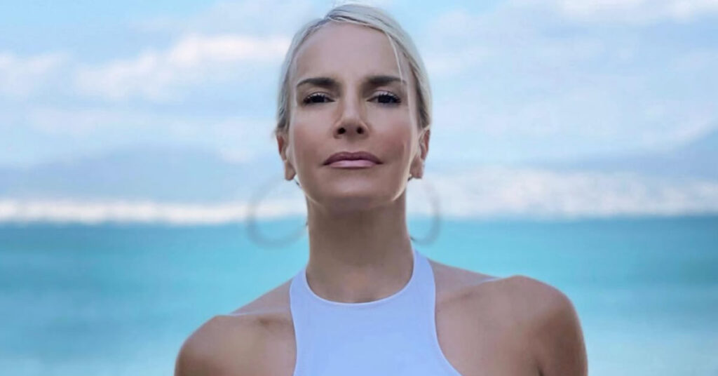 Μαρία Ανδρούτσου: Από το Πενήντα-Πενήντα σε νέα Θεϊκή εμφάνιση 1 maria androytsoy apo to peninta peninta se nea