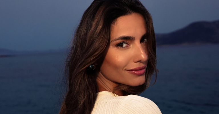 Η Ηλιάνα Παπαγεωργίου ποζάρει και η θάλασσα υποκλίνεται! 1 hlianna papagevrgiou.fw 1