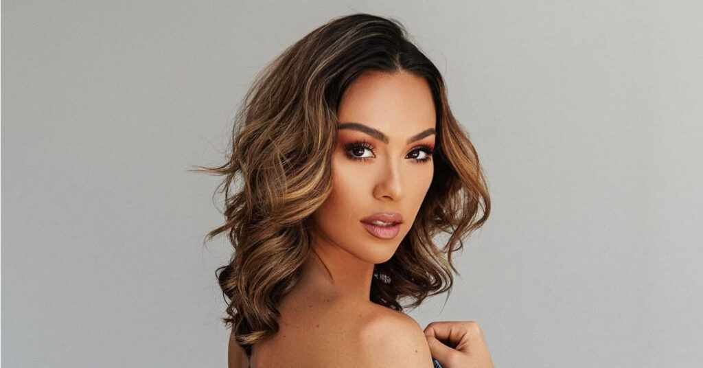 Η Δώρα Παντέλη σε καλοκαιρινές πόζες που κάνουν «θραύση»! 1 i dora panteli se kalokairines pozes poy kanoyn