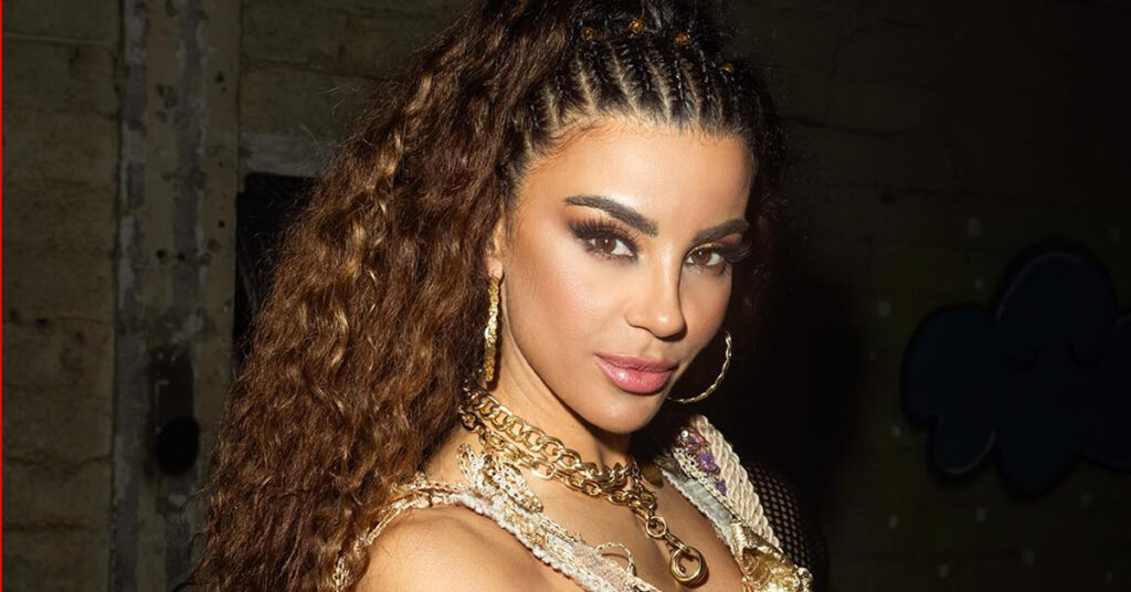 Η Ειρήνη Παπαδοπούλου φωτιά και λάβρα! Χορεύει σε βίντεο και μαγνητίζει τα βλέμματα! 1 irini papadopoulou