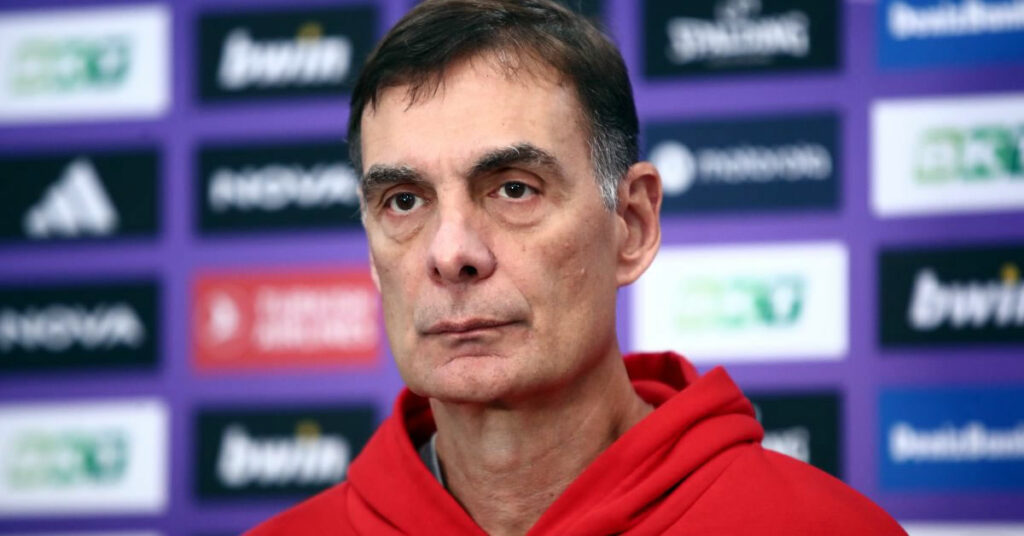 Σταματημένο το ρολόι του Μπαρτζώκα: Τα λάθη που κόστισαν στον Ολυμπιακό 1 stamatimeno to roloi toy mpartzoka ta lathi poy