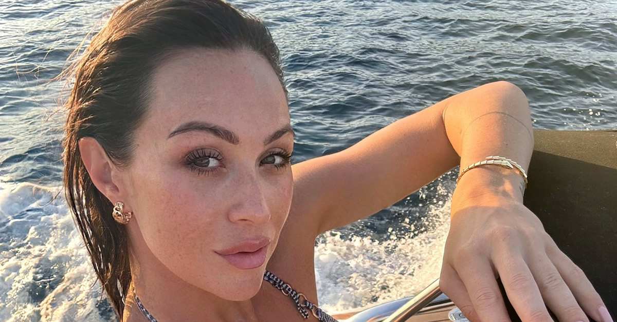 to thayma sta 38 i dora panteli egine mitera