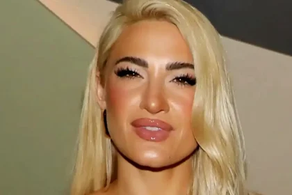 ioanna toyni rotiste ton petaei tin mpala ston