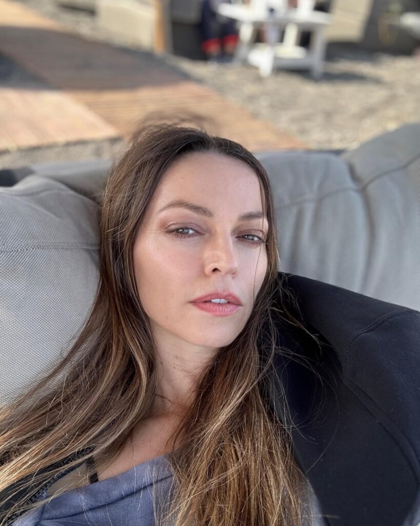 kathrintheo 1682944396 3093084238710520284 908818616