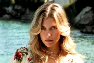 klelia andriolatoy xekinise xana ta la