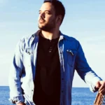 Πένθος στην Κρήτη: Έφυγε από τη ζωή ο νεαρός λαουτιέρης Ραφαήλ Φυντικάκης 9 penthos stin kriti efyge apo ti zoi o ne