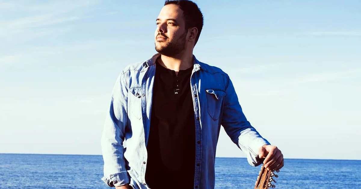 penthos stin kriti efyge apo ti zoi o ne