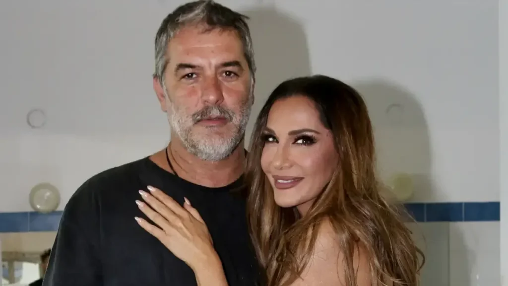 Δέσποινα Βανδή και Βασίλης Μπισμπίκης πιο αγαπημένοι από ποτέ σύμφωνα με τη Σταματίνα Τσιμτσιλή 3 vasilis bisbikis despoina vand