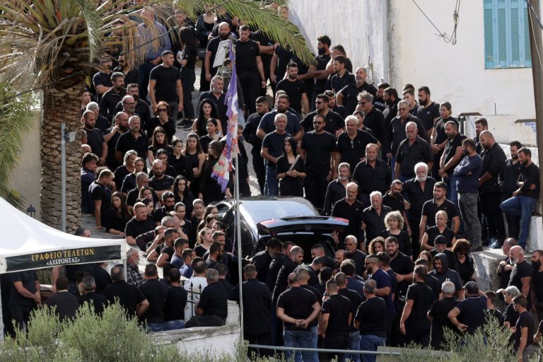 Βορίζια: Θρήνος και οδύνη στην κηδεία του 39χρονου πατέρα πέντε παιδιών 4 4878936 768x512 1