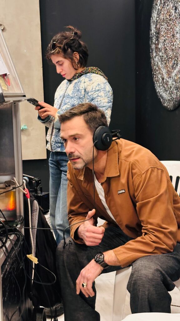 MiaNyxtaMono Backstage 8 1 576x1024 1