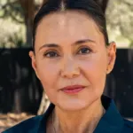 Η Σμαρώ σοκαρισμένη μετά την απαγωγή της μικρής Ελευθερίας στη σειρά Άγιος Έρωτας