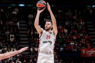 Άλεκ Πίτερς Ολυμπιακός – Εντυπωσιακή εμφάνιση με 27 πόντους στο Μιλάνο
