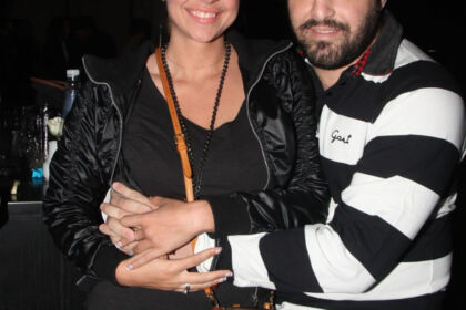 Η Ελληνίδα τραγουδίστρια Χρύσπα με τον σύζυγό της Παναγιώτη Νικολάου σε κοινή τους εμφάνιση.