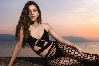 Η Demy ως Μίνα στη σειρά Μια Νύχτα Μόνο του MEGA