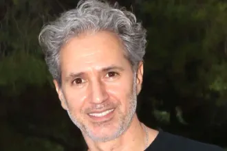 Η Κατερίνα Κόκοτα μιλά για την υγεία του Δημήτρη Κόκοτα, διαψεύδοντας τα δημοσιεύματα περί εξιτηρίου