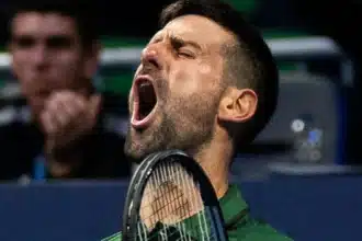 Ο Νόβακ Τζόκοβιτς πανηγυρίζει τη νίκη του στο ATP 250 της Αθήνας