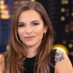 Η Εριέττα Κούρκουλου σε στιγμιότυπο από τη συνέντευξή της