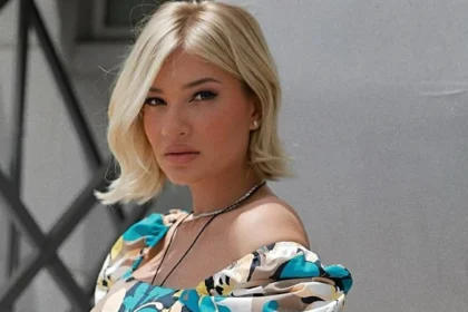 faii skorda proti emfanisi