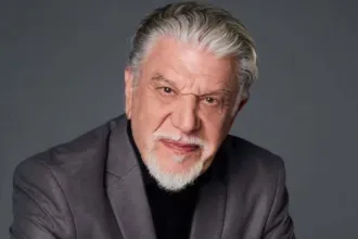 O Γιάννης Βούρος στη σειρά Μια Νύχτα Μόνο του Mega