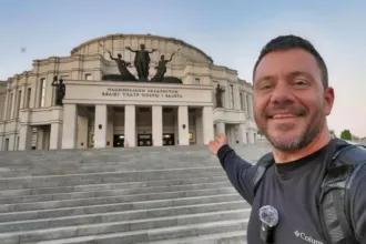 Ο Ευτύχης Μπλέτσας ταξιδεύει στο Μινσκ της Λευκορωσίας για το Happy Traveller