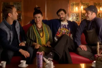 Σκηνή από το HOTΕΛ ΕΛVIRA με την ομάδα του ξενοδοχείου σε αναβρασμό λόγω γάμου