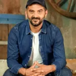 Ο Λεωνίδας Κουτσόπουλος περιμένει στον αχυρώνα την νέα εβδομάδα