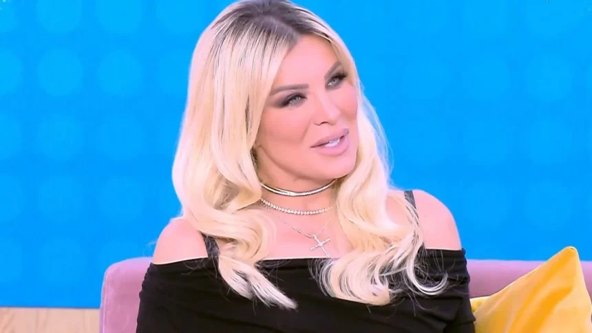 «Κατερίνα Καινούργιου — ατάκα για το “Παρά Πέντε” στο πλατό»