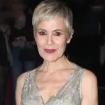 Κωνσταντίνα Μιχαήλ μιλά για τη Μύκονο των ’80s και ’90s