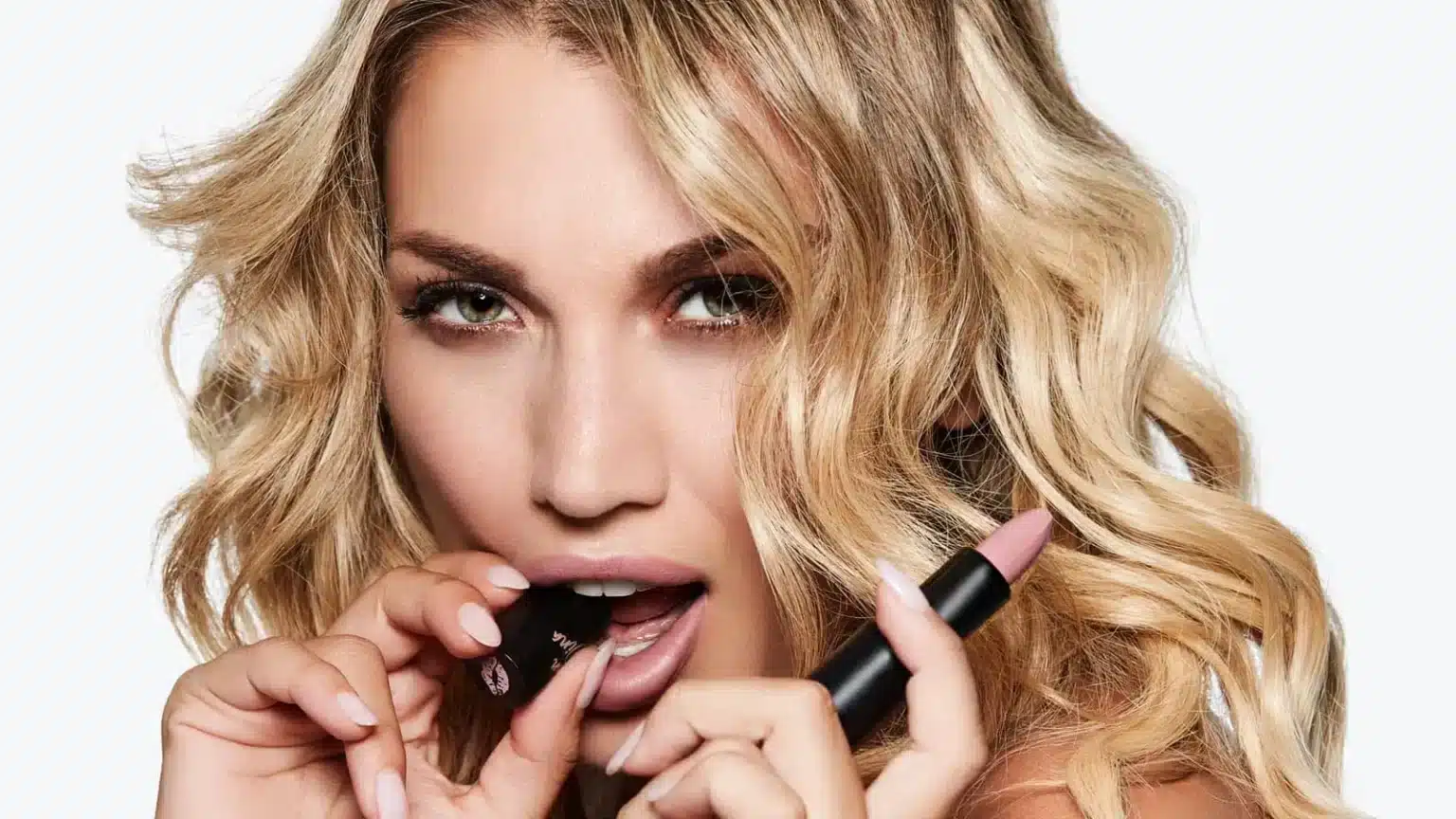 Η Κωνσταντίνα Σπυροπούλου σε προπόνηση στο γυμναστήριο