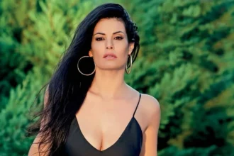 Μαρία Κορινθίου σε φωτογράφιση με φυσικό look