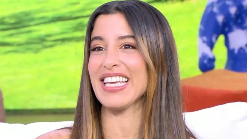 Η Μαρίνα Σάττι σε τηλεοπτική της συνέντευξη