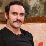 Ο Μελέτης Ηλίας σε διάλειμα απο τα γυρίσματα της σειράς Το Σόι σου