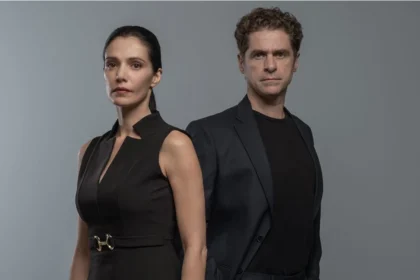 mia nyxta mono areti apokalypsi nosokomeio