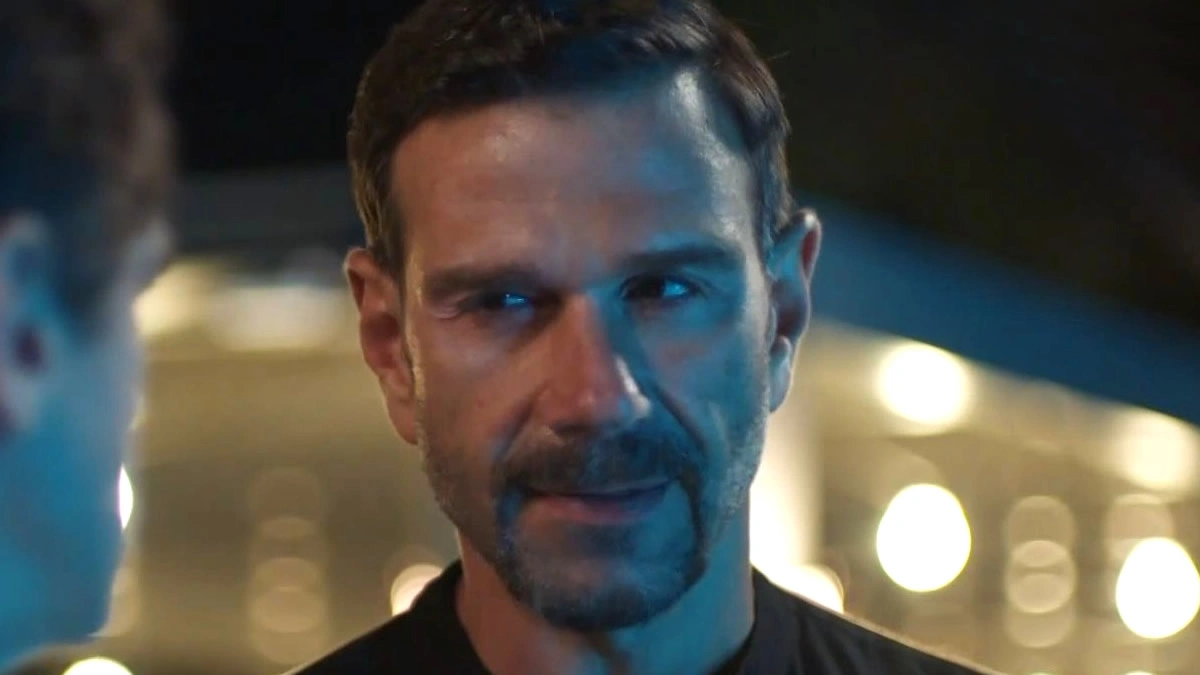 Ο Σταύρος σε συγκλονιστική σκηνή ζήλιας στην σειρά Μια Νύχτα Μόνο