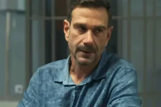 Σκηνή έντασης ανάμεσα στον Σταύρο και την Ελένη στη σειρά Μια Νύχτα Μόνο