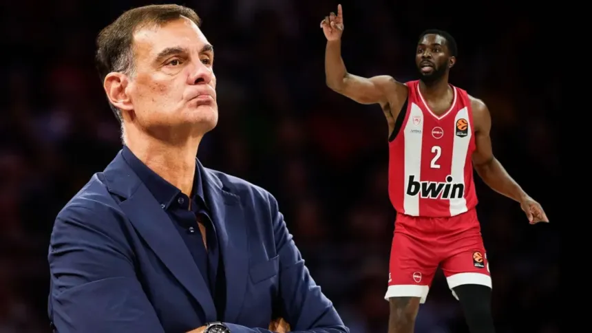 Ο Γιώργος Μπαρτζώκας σκέφτεται την επόμενη κίνηση του Ολυμπιακού στο μεταγραφικό παζάρι για την αντικατάσταση του Έβανς.