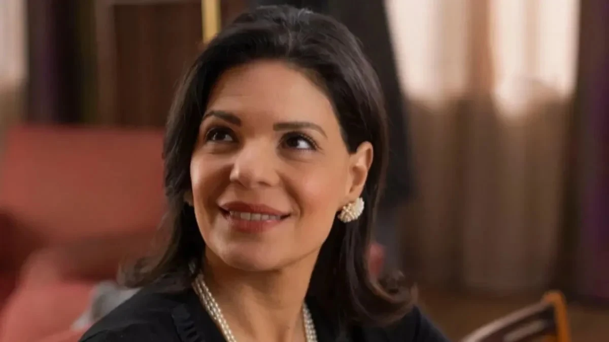 Η Αλεξάνδρα περιμένει το τηλεφώνημα της Άντζελας στο Porto Leone