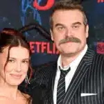 Millie Bobby Brown και David Harbour μαζί στην πρεμιέρα του Stranger Things