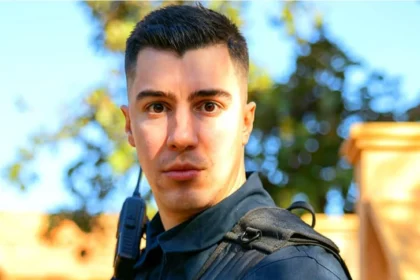 tasos potsepis ekatos elas apopompi