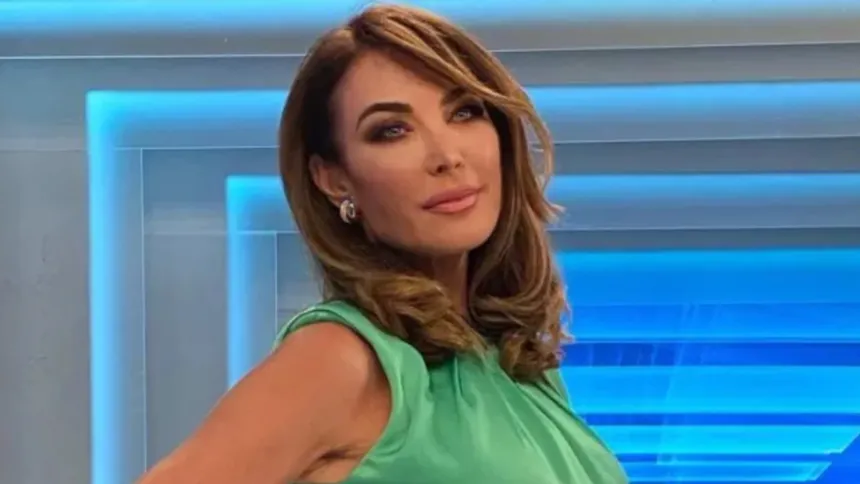 Η Τατιάνα Στεφανίδου στο πλατό της εκπομπής