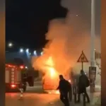 Φωτιά σε λεωφορείο του ΟΑΣΘ στο κέντρο της Θεσσαλονίκης