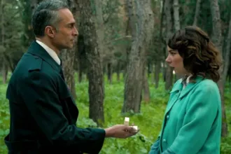 Η Ιουλία και η Ασπασία σε έντονη συναισθηματική στιγμή από τη σειρά Το Σπίτι Δίπλα Στο Ποτάμι