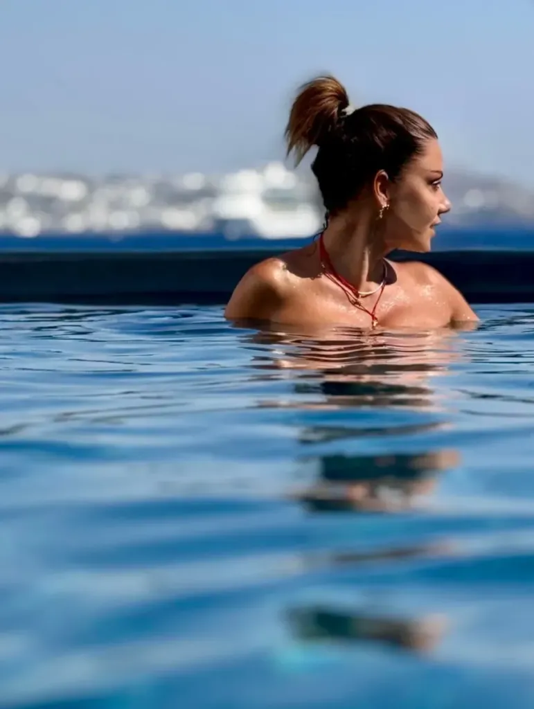 vasolaskaraki 1754242890 3691179358819905950 220748216